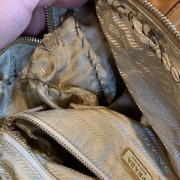 VINTAGE PRADA RIVET BAULETTO BAG •FLAWED • NOLOCK - Picture 13 of 14